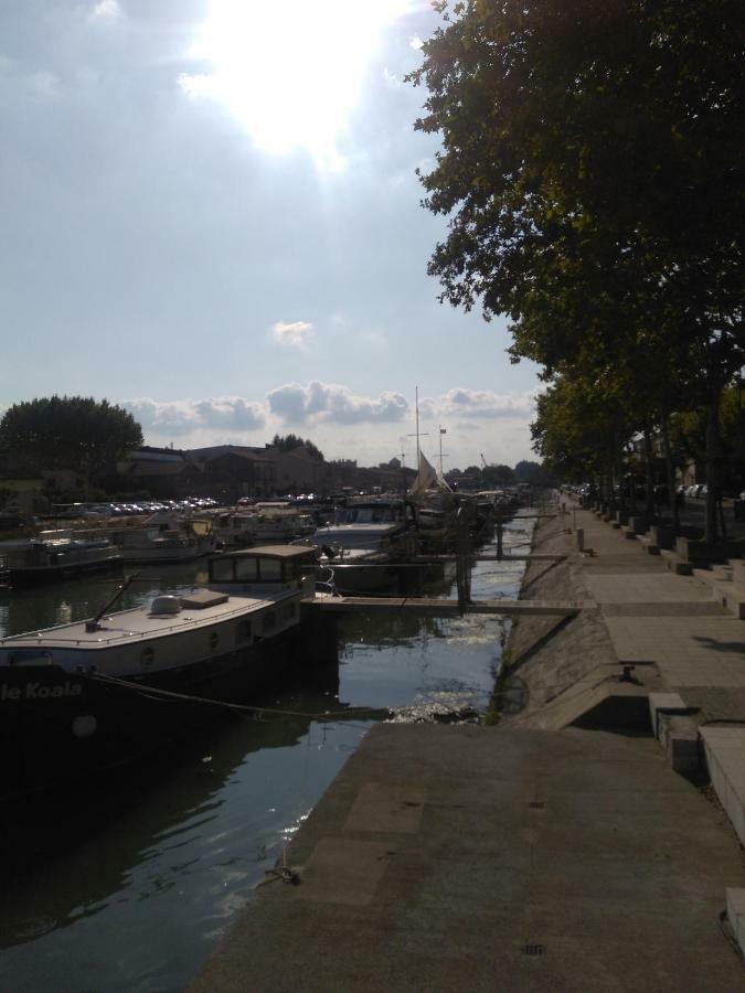 Beaucaire Studioアパートメント エクステリア 写真